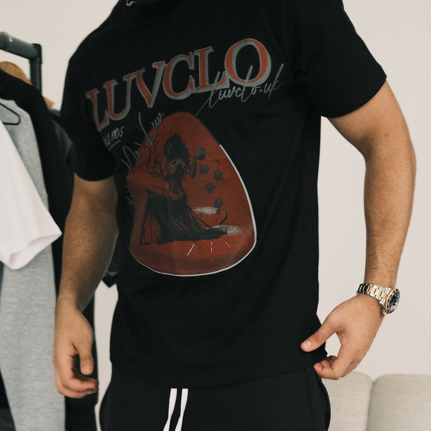 Classic Heart Tee - Black